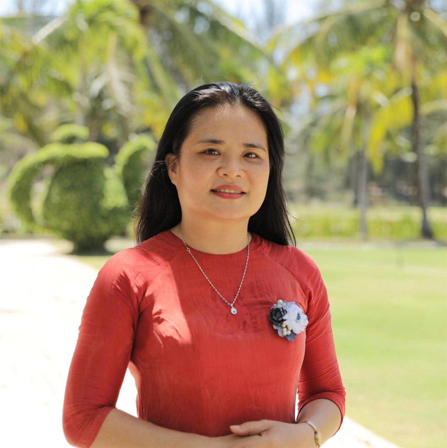 Bà Phạm Thị Hồng Phượng